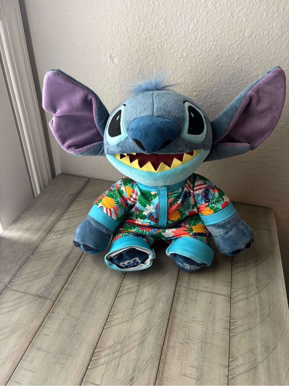 New Stitch Disney Build-A-Bear Plush with Tropical Sleep Outfit and Voice box